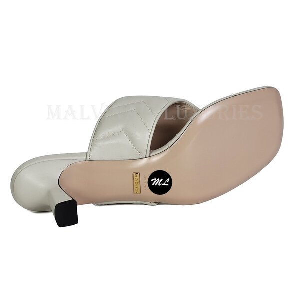 GUCCI SHOES DOUBLE G MARMONT LOGO WHITE QUILTED THONG SANDALS - Picture 13 of 15
